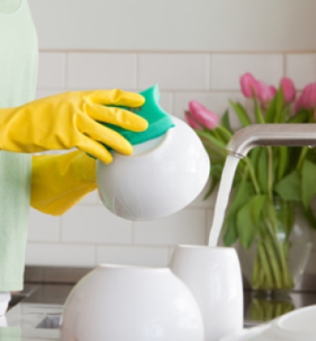 6 SAI LẦM KHI DÙNG NƯỚC RỬA BÁT NHIỀU NGƯỜI MẮC PHẢI MÀ KHÔNG HAY